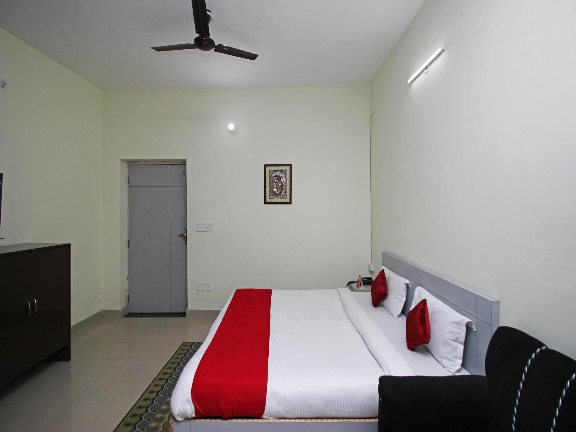 Flagship Hotel Rama Blue Point Nainital Extérieur photo